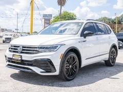 Used 2022  Volkswagen Tiguan 2&period;0T SE R-Line Black FWD at A Motors Sales & Finance near San Antonio&comma; TX