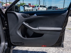 Used 2015  Volkswagen Jetta 4d Sedan S Auto at A Motors Sales & Finance near San Antonio&comma; TX
