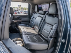 Used 2020  GMC Sierra 2500 4WD Crew Cab Denali Dsl at A Motors Sales & Finance near San Antonio&comma; TX