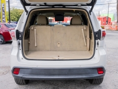 Used 2014  Toyota Highlander 4d SUV FWD Limited at A Motors Sales & Finance near San Antonio&comma; TX