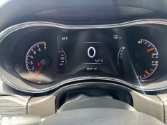 Used 2019 Jeep Grand Cherokee 4d SUV 2WD Laredo Altitude at A Motors Sales & Finance near San Antonio, TX