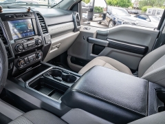 Used 2022  Ford Super Duty F-350 4WD XLT Crew Cab SRW 6&period;75' Box at A Motors Sales & Finance near San Antonio&comma; TX