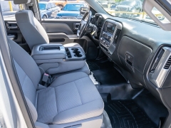 Used 2018  Chevrolet Silverado 1500 2WD Crew Cab LT at A Motors Sales & Finance near San Antonio&comma; TX