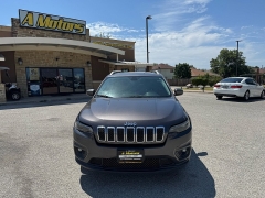 Used 2019 Jeep Cherokee 4d SUV FWD Latitude Plus 2.4L at A Motors Sales & Finance near San Antonio, TX