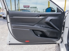 Used 2020  Toyota Camry 4d Sedan SE at A Motors Sales & Finance near San Antonio&comma; TX