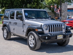 Used 2018  Jeep Wrangler Unlimited 4d SUV 4WD Sport at A Motors Sales & Finance near San Antonio&comma; TX