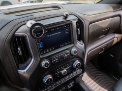 Used 2020  GMC Sierra 1500 4WD Crew Cab Denali at A Motors Sales & Finance near San Antonio&comma; TX