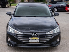 Used 2020  Hyundai Elantra 4d Sedan SEL at A Motors Sales & Finance near San Antonio&comma; TX