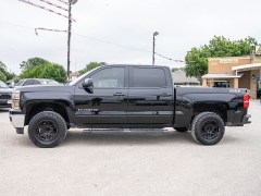 Used 2015  Chevrolet Silverado 1500 4WD Crew Cab LT at A Motors Sales & Finance near San Antonio&comma; TX