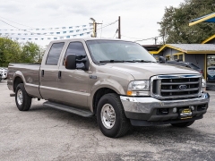 Used 2004  Ford Super Duty F-250 2WD Crew Cab XL at A Motors Sales & Finance near San Antonio, TX