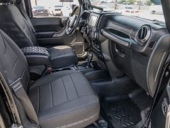 Used 2018  Jeep Wrangler JK Unlimited 4d SUV 4WD Sport S at A Motors Sales & Finance near San Antonio&comma; TX