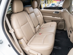 Used 2017  Nissan Pathfinder 4d SUV 4WD Platinum at A Motors Sales & Finance near San Antonio&comma; TX