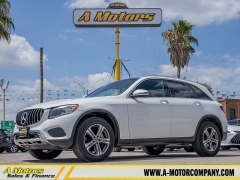 Used 2017  Mercedes-Benz GLC-Class 4d SUV GLC300 at A Motors Sales & Finance near San Antonio&comma; TX