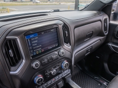 Used 2023  GMC Sierra 2500HD 4WD Crew Cab 159" AT4 Dsl at A Motors Sales & Finance near San Antonio&comma; TX