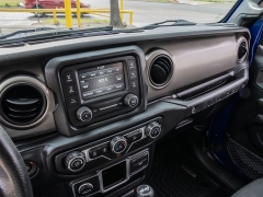 Used 2018  Jeep Wrangler Unlimited 4d SUV 4WD Sport at A Motors Sales & Finance near San Antonio&comma; TX