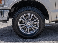 Used 2018  Ford F-150 2WD SuperCrew Lariat 5 1&sol;2 at A Motors Sales & Finance near San Antonio&comma; TX