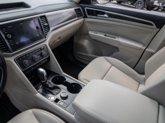 Used 2019  Volkswagen Atlas 4d SUV 3&period;6L SE Technology R-Line 4motion at A Motors Sales & Finance near San Antonio&comma; TX