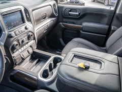 Used 2021 Chevrolet Silverado 1500 4WD Crew Cab 157" LT Trail Boss at A Motors Sales & Finance near San Antonio, TX