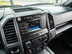 Used 2015  Ford F-150 2WD Supercrew XLT 5 1&sol;2 at A Motors Sales & Finance near San Antonio&comma; TX