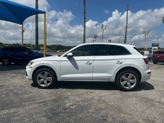 Used 2018 Audi Q5 4d SUV Quattro Premium Plus at A Motors Sales & Finance near San Antonio, TX