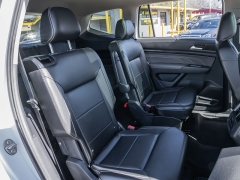 Used 2021  Volkswagen Atlas 3&period;6L V6 SE w&sol;Technology R-Line FWD at A Motors Sales & Finance near San Antonio&comma; TX