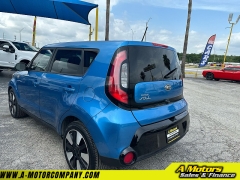 Used 2016 Kia Soul 4d Hatchback + at A Motors Sales & Finance near San Antonio, TX