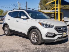 Used 2017  Hyundai Santa Fe Sport 4d SUV FWD 2.4L at A Motors Sales & Finance near San Antonio, TX