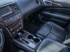 Used 2018  Nissan Pathfinder 4d SUV FWD Platinum at A Motors Sales & Finance near San Antonio&comma; TX