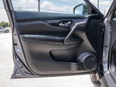 Used 2017  Nissan Rogue 4d SUV AWD SL at A Motors Sales & Finance near San Antonio&comma; TX
