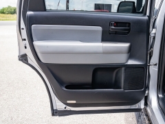 Used 2017  Toyota Sequoia 4d SUV RWD SR5 at A Motors Sales & Finance near San Antonio&comma; TX