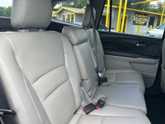 Used 2020 Honda Pilot 4d SUV FWD EX at A Motors Sales & Finance near San Antonio, TX