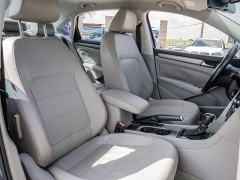 Used 2015  Volkswagen Passat TDI 4d Sedan SE at A Motors Sales & Finance near San Antonio&comma; TX