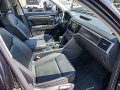 Used 2021  Volkswagen Atlas 3&period;6L V6 SE w&sol;Technology 4MOTION at A Motors Sales & Finance near San Antonio&comma; TX