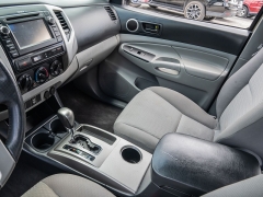 Used 2013  Toyota Tacoma 2WD Double Cab PreRunner V6 Short Bed at A Motors Sales & Finance near San Antonio&comma; TX