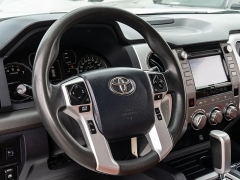 Used 2018  Toyota Tundra 2WD CrewMax SR5 5&period;7L at A Motors Sales & Finance near San Antonio&comma; TX
