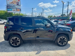 Used 2016 Jeep Renegade 4d SUV 4WD Trailhawk at A Motors Sales & Finance near San Antonio, TX
