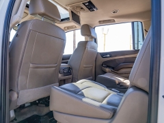 Used 2017  Chevrolet Suburban 4d SUV 4WD LT at A Motors Sales & Finance near San Antonio, TX