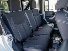 Used 2017  Jeep Wrangler Unlimited 4d Convertible Sahara at A Motors Sales & Finance near San Antonio&comma; TX