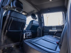 Used 2017  Ford F-150 4WD SuperCrew Lariat 5 1&sol;2 at A Motors Sales & Finance near San Antonio&comma; TX