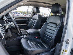 Used 2018  Volkswagen Atlas 3&period;6L V6 SEL Premium 4MOTION at A Motors Sales & Finance near San Antonio&comma; TX