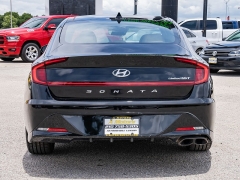 Used 2020  Hyundai Sonata 4d Sedan Limited at A Motors Sales & Finance near San Antonio&comma; TX