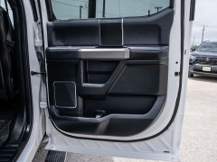 Used 2020  Ford F-150 4WD SuperCrew Platinum 5 1&sol;2 at A Motors Sales & Finance near San Antonio&comma; TX