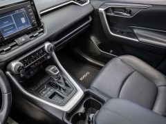 Used 2021  Toyota RAV4 XLE Premium FWD at A Motors Sales & Finance near San Antonio&comma; TX