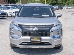Used 2023  Mitsubishi Outlander SE FWD at A Motors Sales & Finance near San Antonio&comma; TX