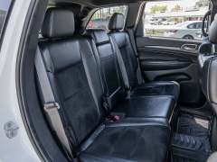 Used 2017 Jeep Grand Cherokee 4d SUV 2WD Laredo at A Motors Sales & Finance near San Antonio, TX