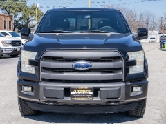 Used 2015  Ford F-150 4WD Supercrew Lariat 5 1&sol;2 at A Motors Sales & Finance near San Antonio&comma; TX