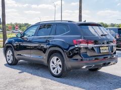 Used 2021  Volkswagen Atlas 3&period;6L V6 SE w&sol;Technology 4MOTION at A Motors Sales & Finance near San Antonio&comma; TX