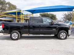 Used 2018  Chevrolet Silverado 2500 4WD Crew Cab LT at A Motors Sales & Finance near San Antonio&comma; TX