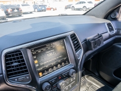 Used 2017 Jeep Grand Cherokee 4d SUV 2WD Laredo at A Motors Sales & Finance near San Antonio, TX