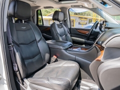 Used 2017  Cadillac Escalade 4d SUV RWD Luxury at A Motors Sales & Finance near San Antonio&comma; TX